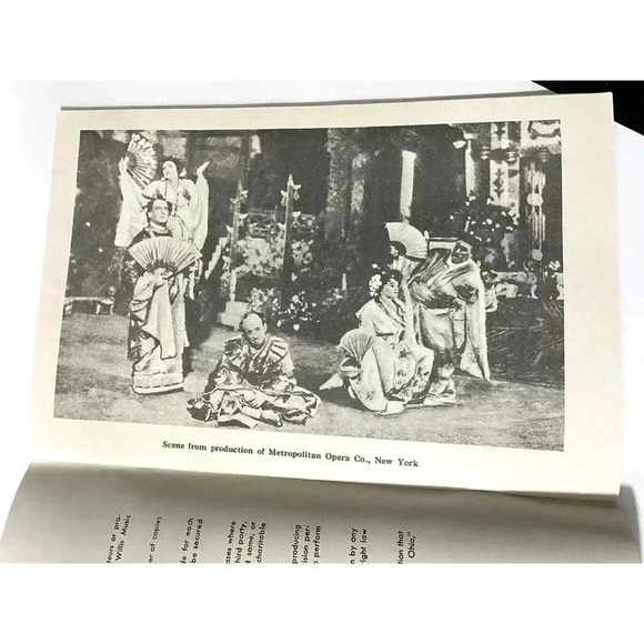 The Mikado Japanese Comic Operetta 1938 - The Willis Music Co - Picture 5 of 7